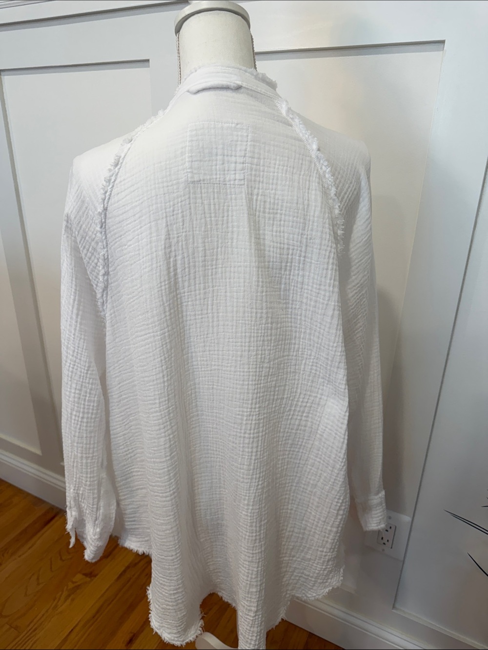 aerie White Gauze Button-Down Oversized Shirt - Picture 5 of 7